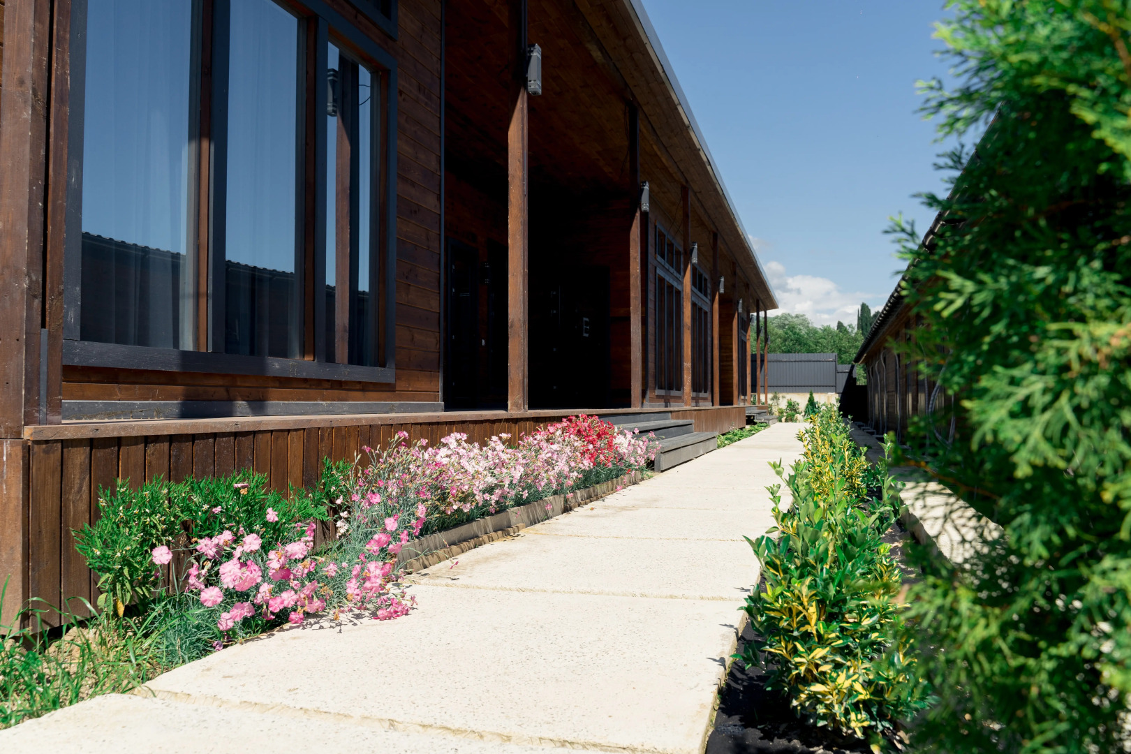 Отель Manresa Family Resort