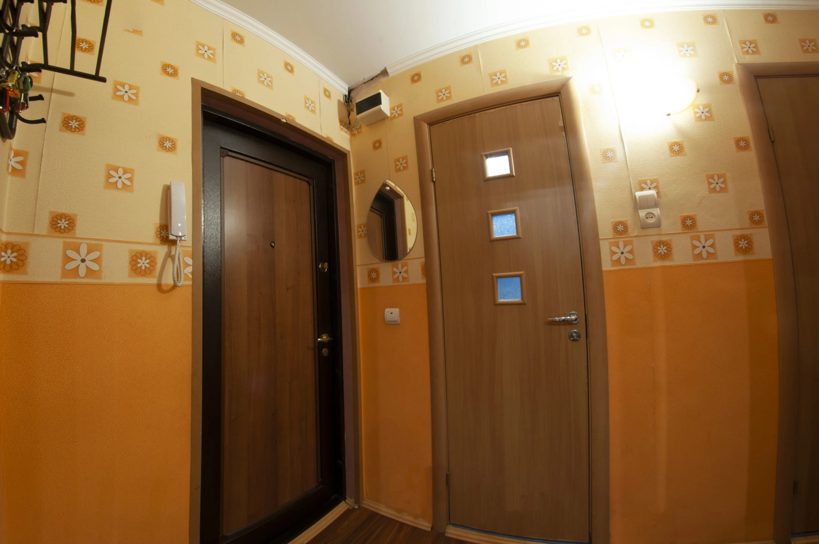 Апартаменты на Мельничной 24 - 42