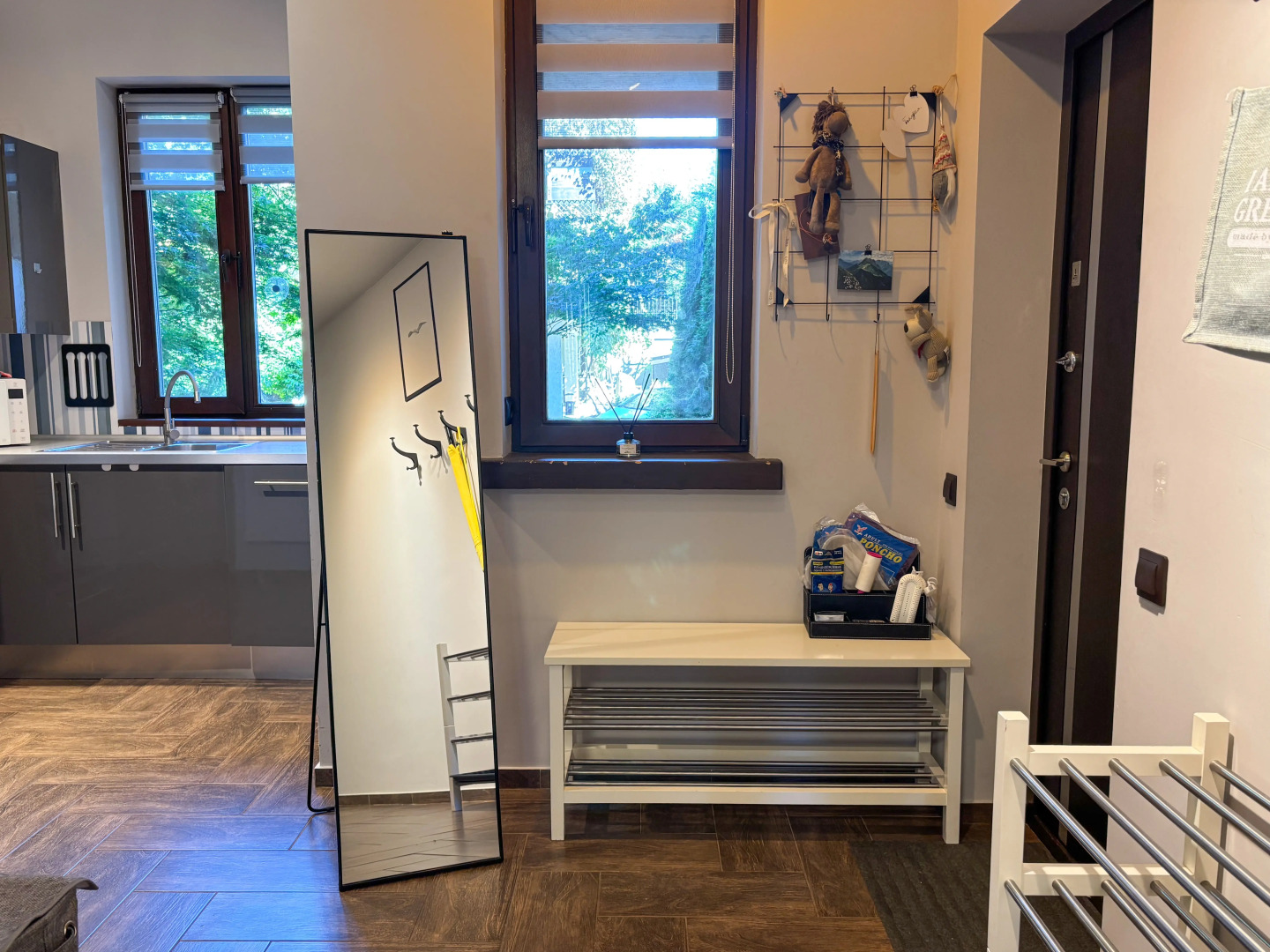 Квартира С отдельной спальней и балконом в центре Поляны