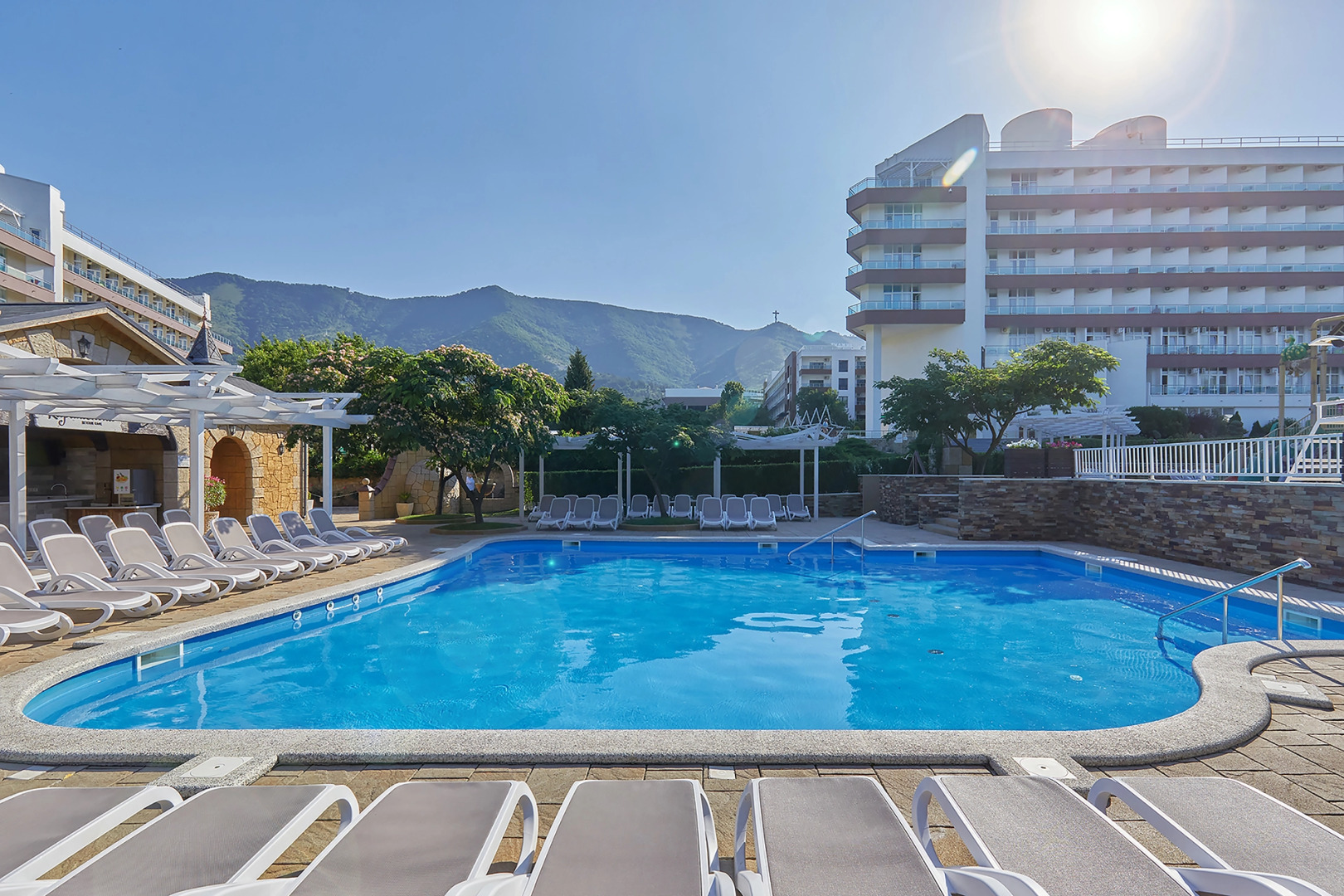 Курортный отель Alean Family Biarritz