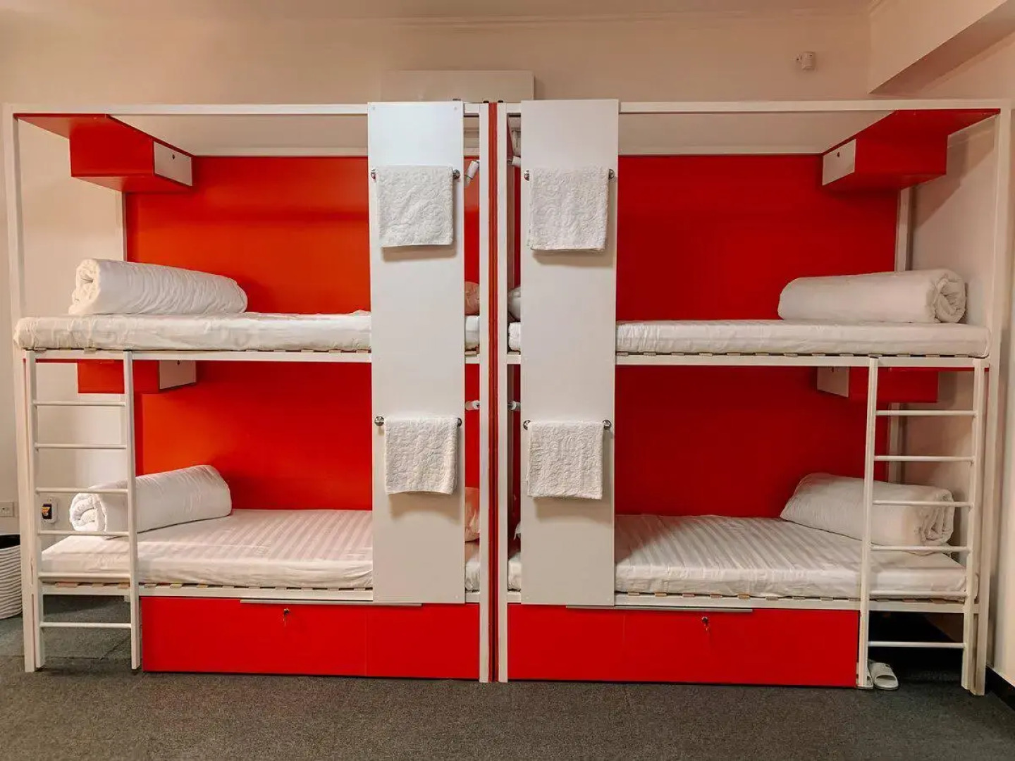 Хостел Caravan