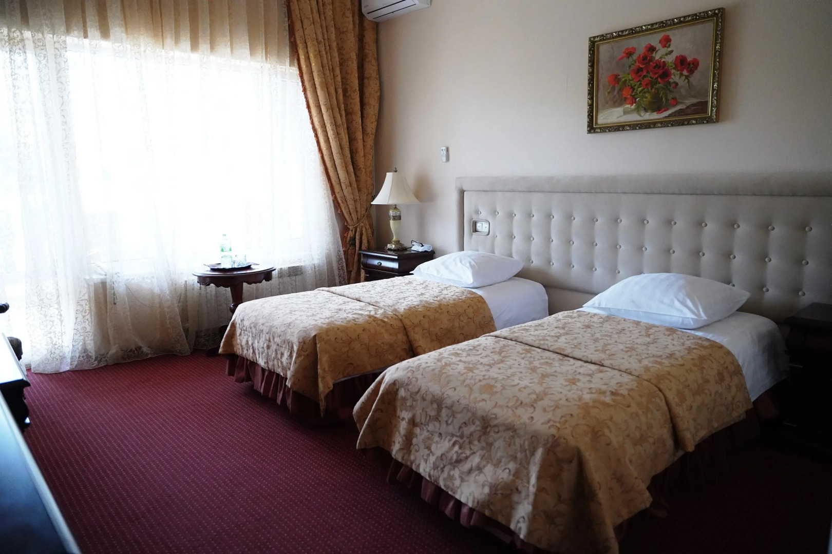 Отель Александр