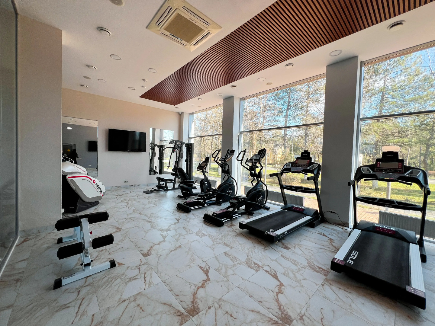 Отель Grand Sapphire