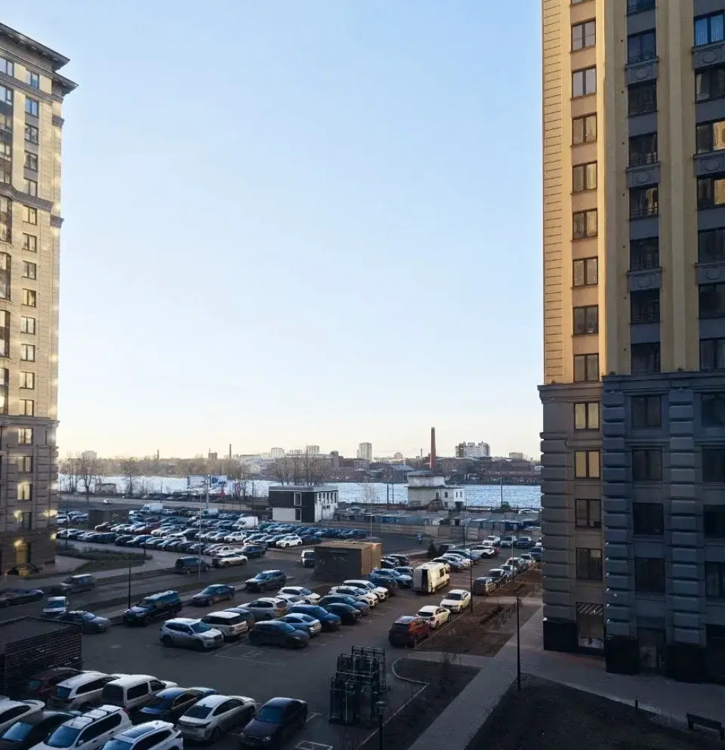 Квартира на Октябрьской Набережной 40