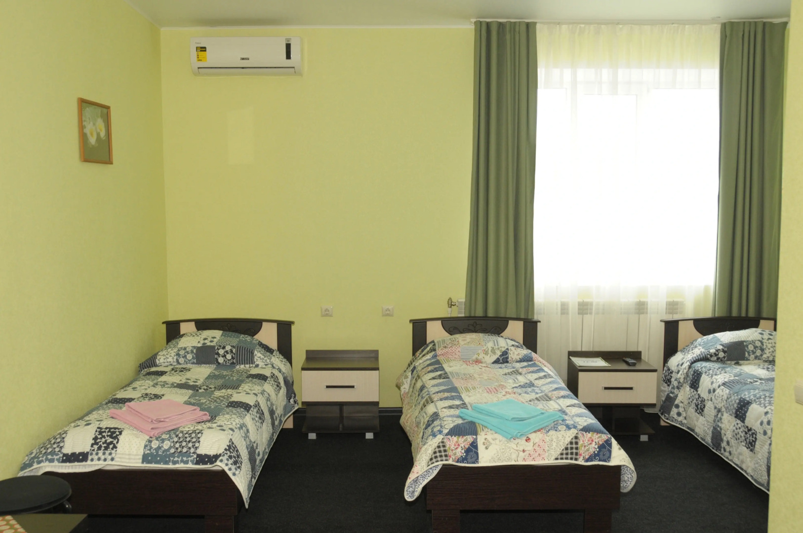 Отель Small Hotel