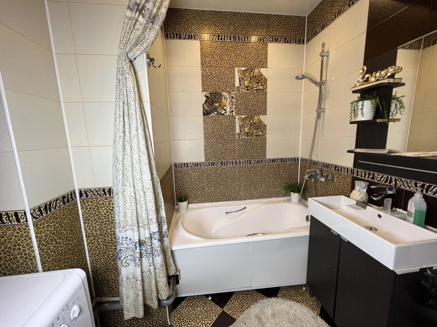 Квартира на Короленко