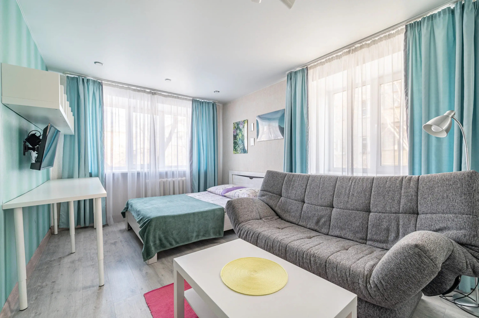 Апартаменты Альянс Малышева 85 БЦ Высоцкий Штаб Округа