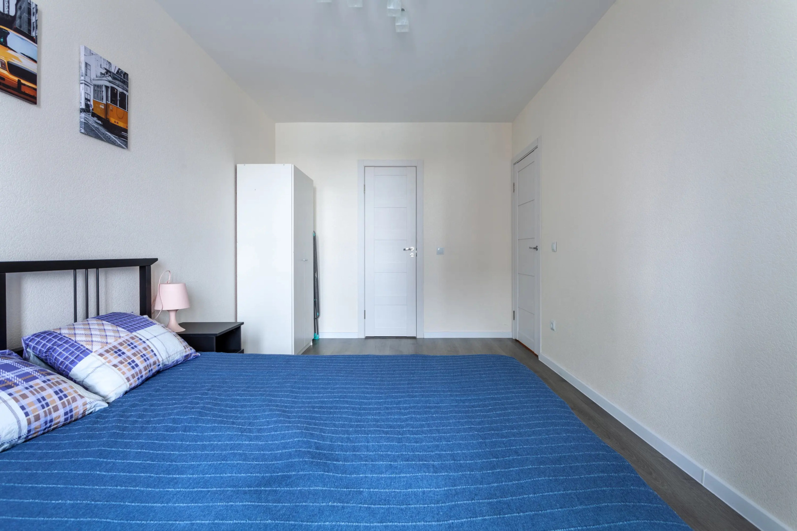 Квартира у метро Елизаровская