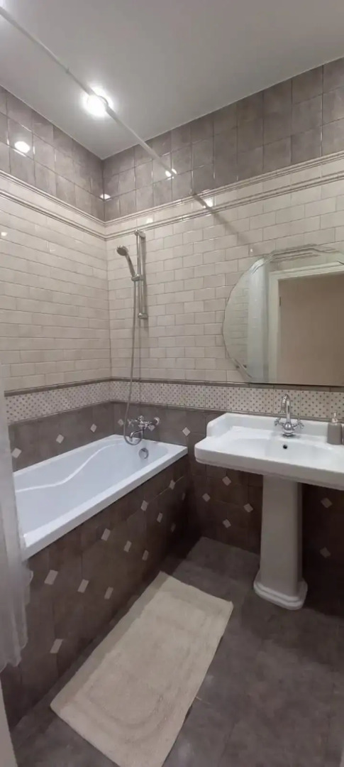 Апартаменты у Кремля Алсу Мустафиной