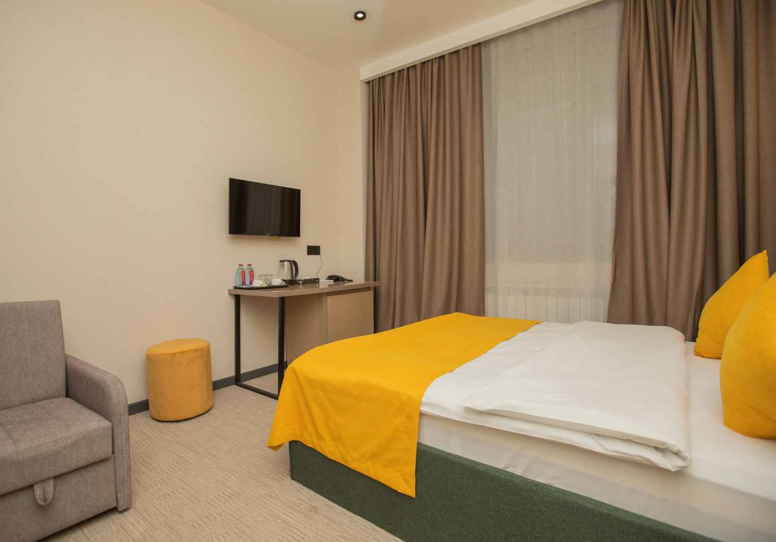 Отель Twelve Inn