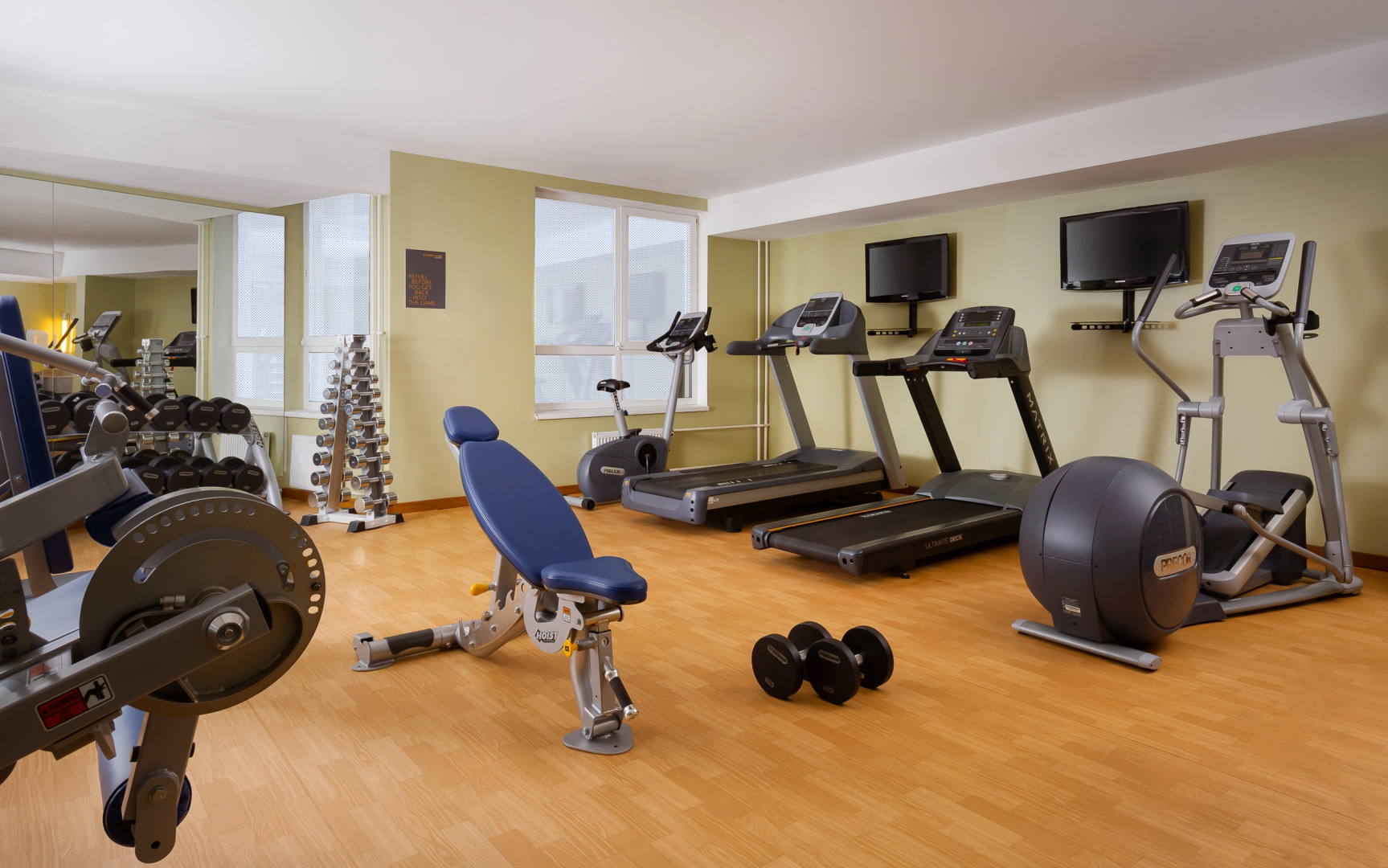 Cort Inn St-Petersburg Hotel & Conference Center (ex Courtyard by Marriott St-Petersburg Center Hotel)