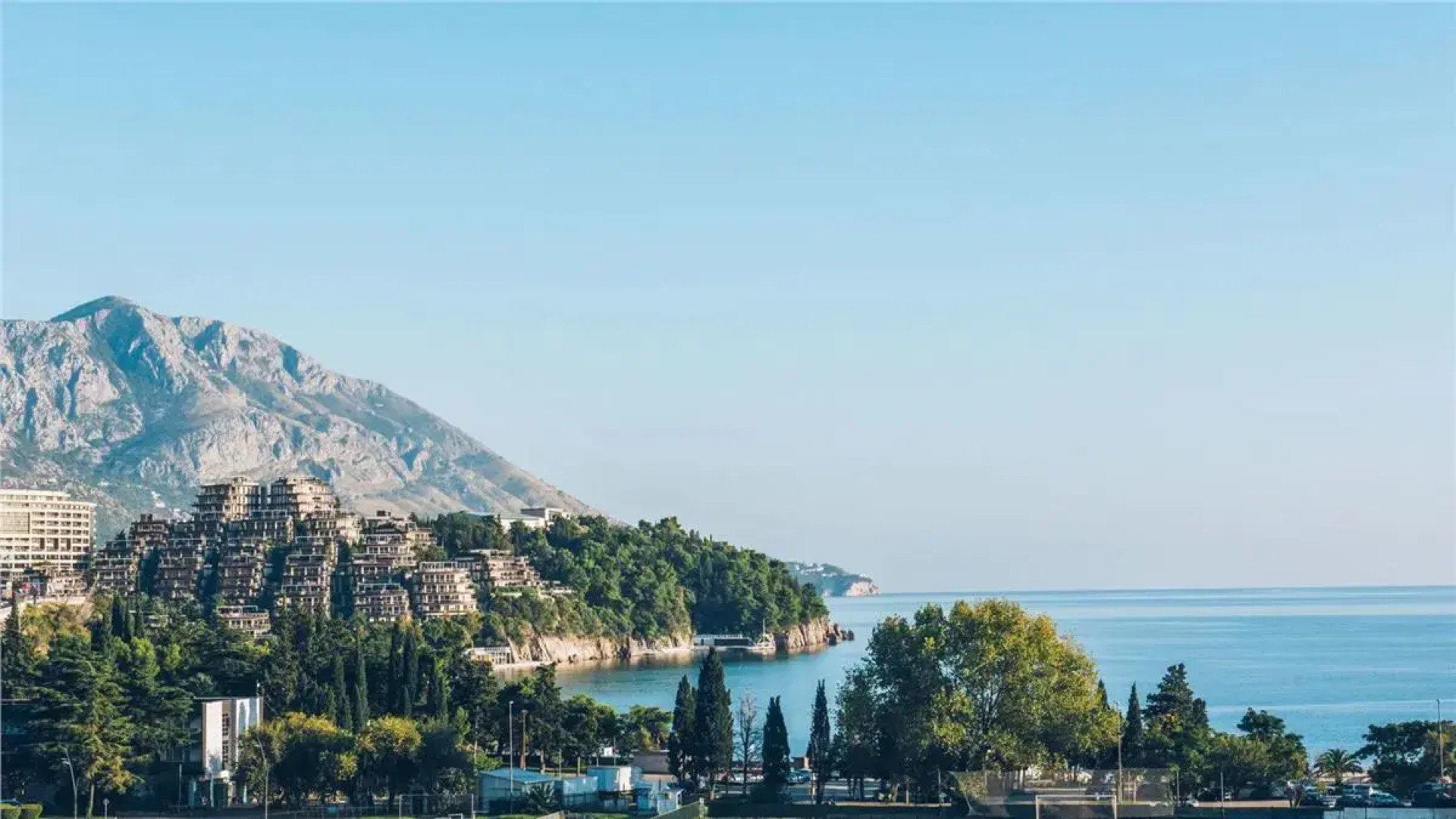 Отель Iberostar Slavija