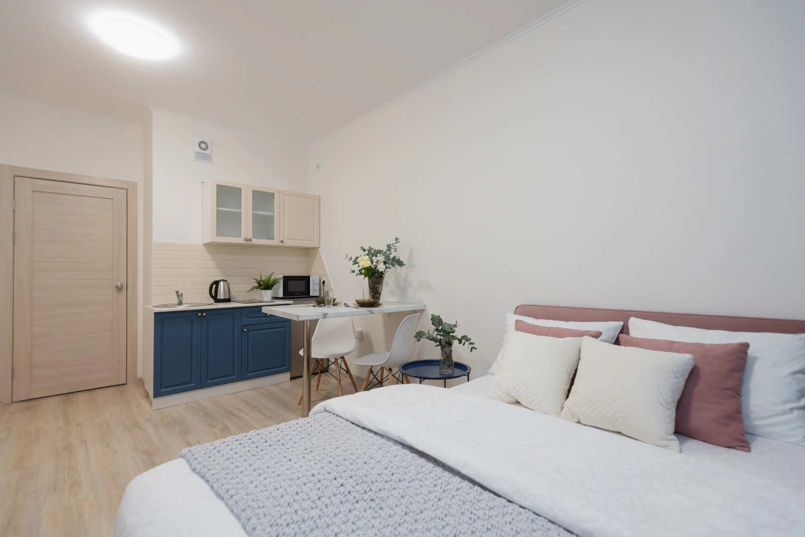 Квартира ApartHause живописный вид на город вблизи ЖД-вокзала