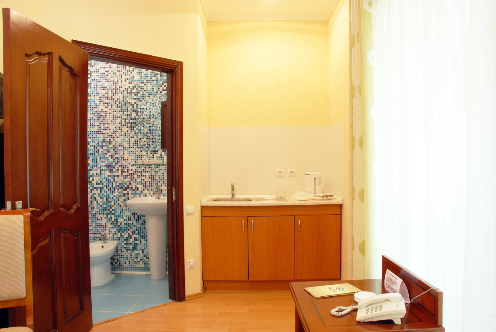 Отель Радуга