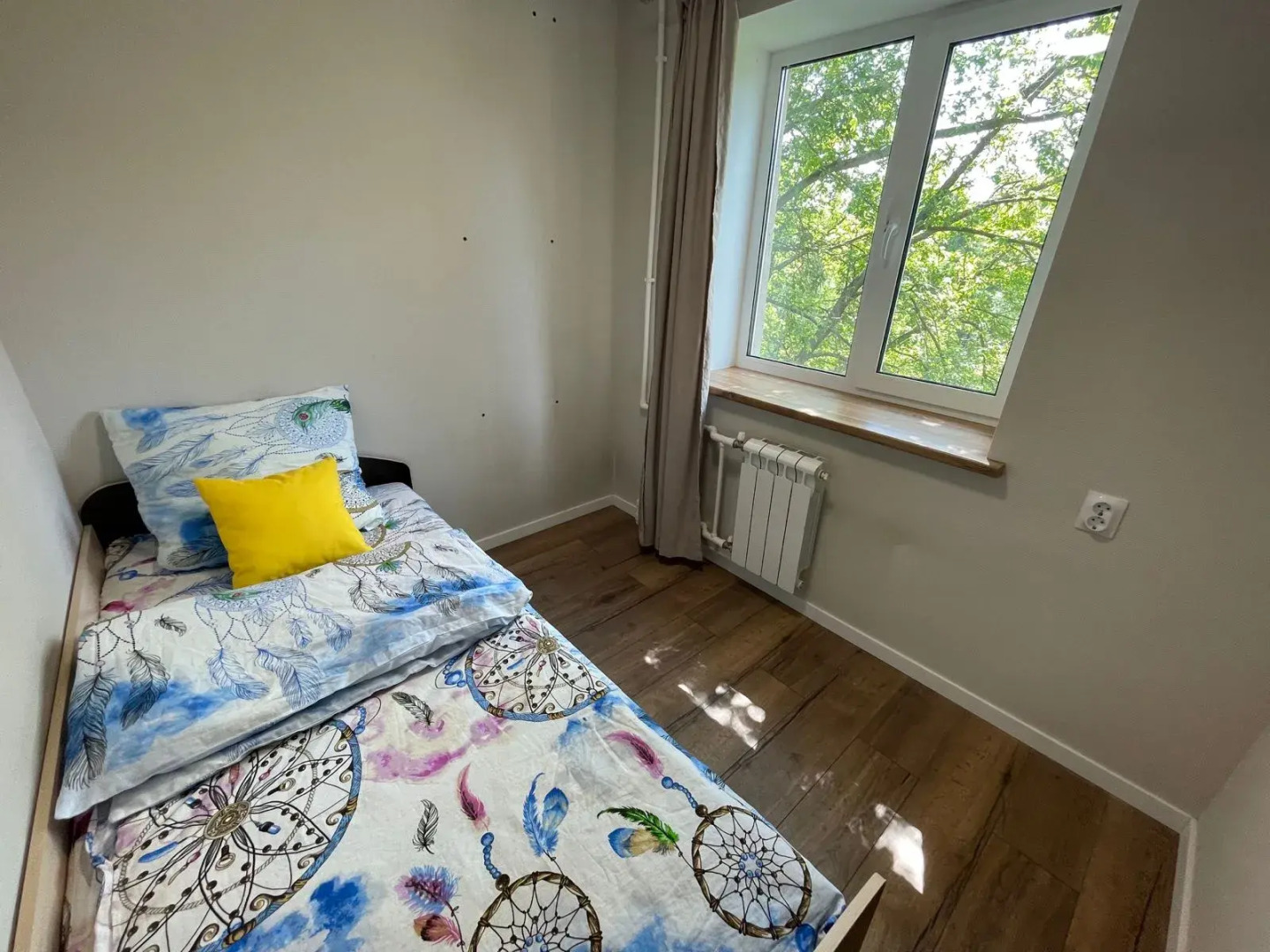 Апартаменты 2-х комнатные апартаменты на Есенина 69