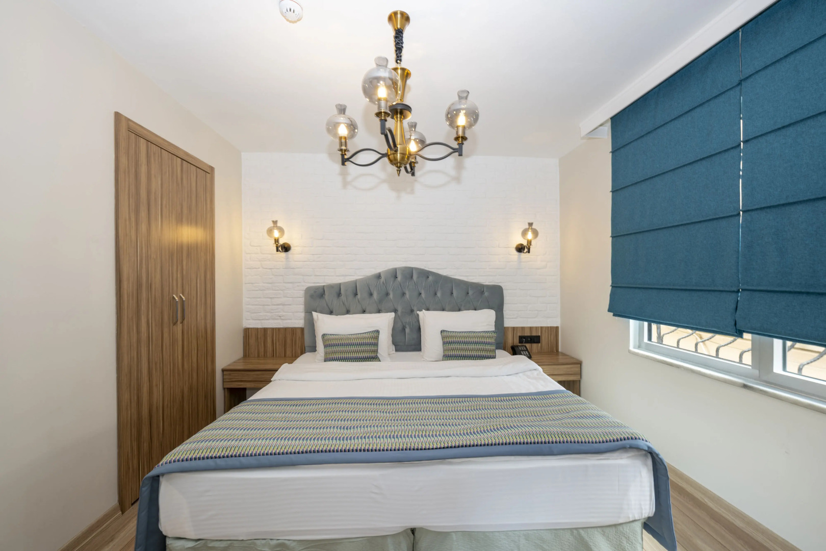 Отель The Marions Suite