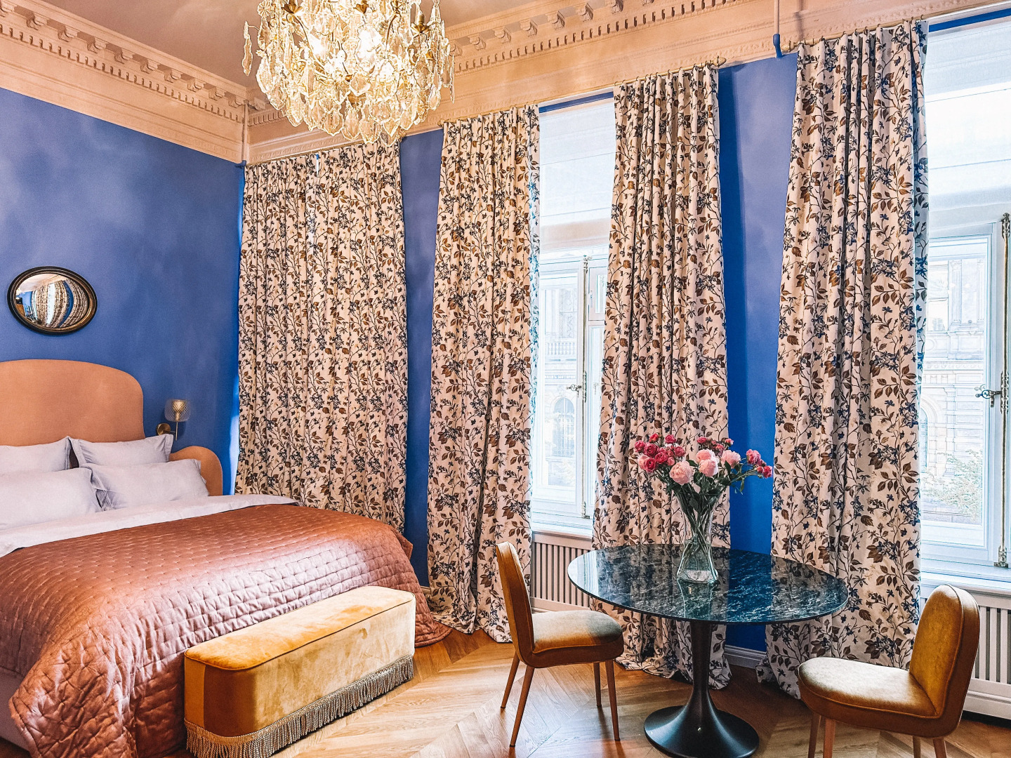 Апартаменты Эксклюзивная квартира Уголок Парижа