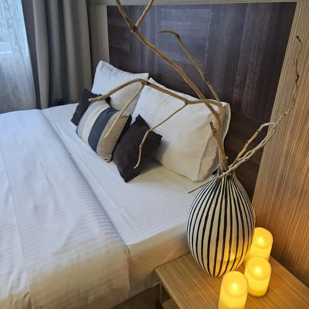 Меблированные Комнаты на Красной 21