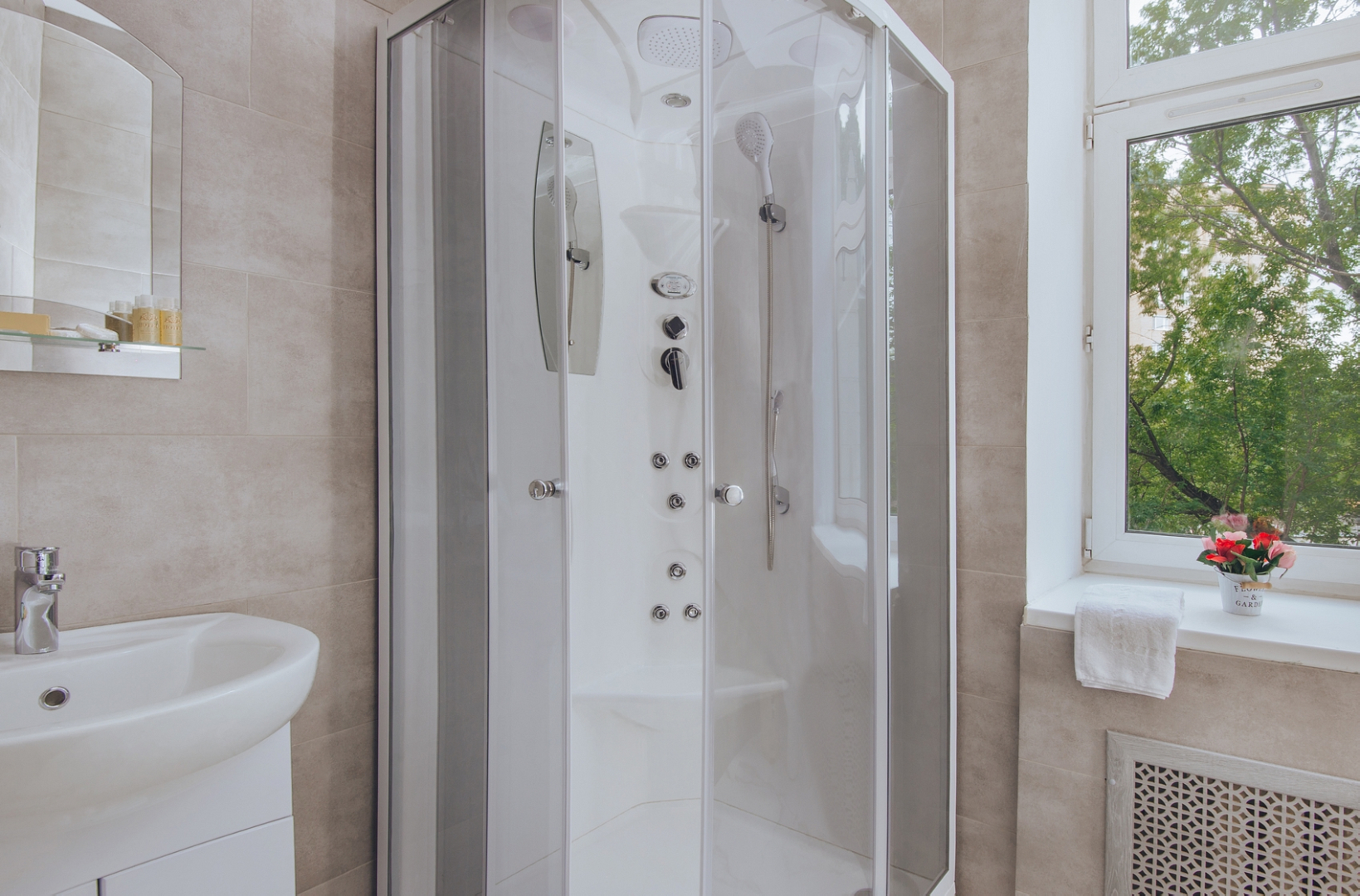 Отель Ring Road