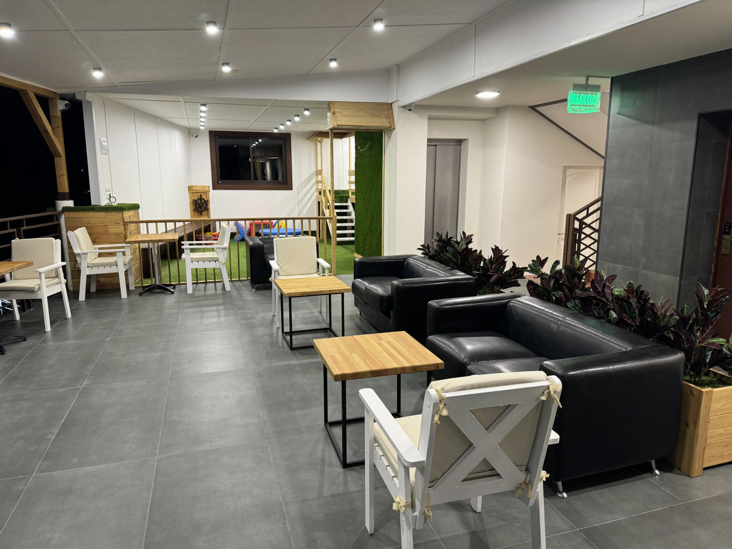 Отель Бристоль