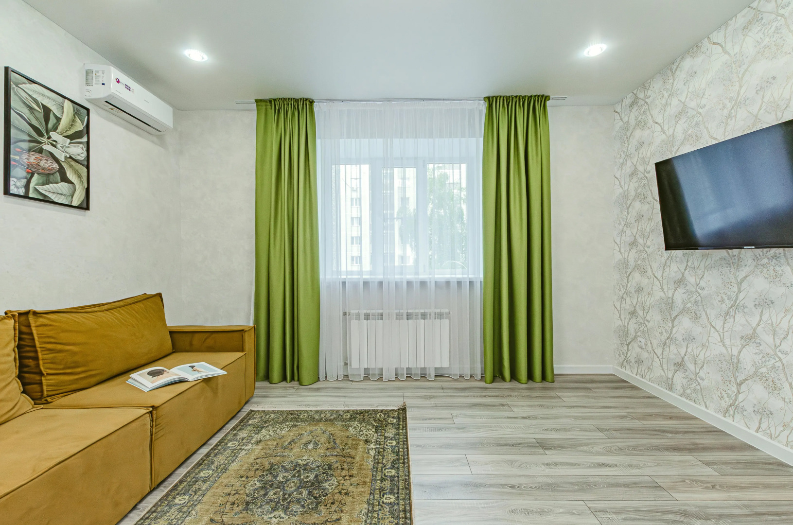 Квартира Трехкомнатная ст.метро Козья Слобода