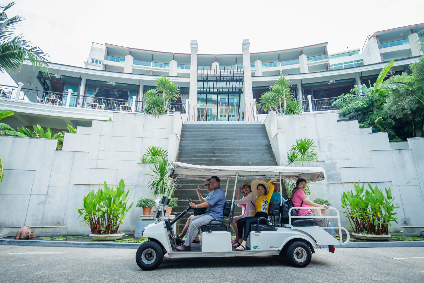 Отель KC Resort & Over Water Villas