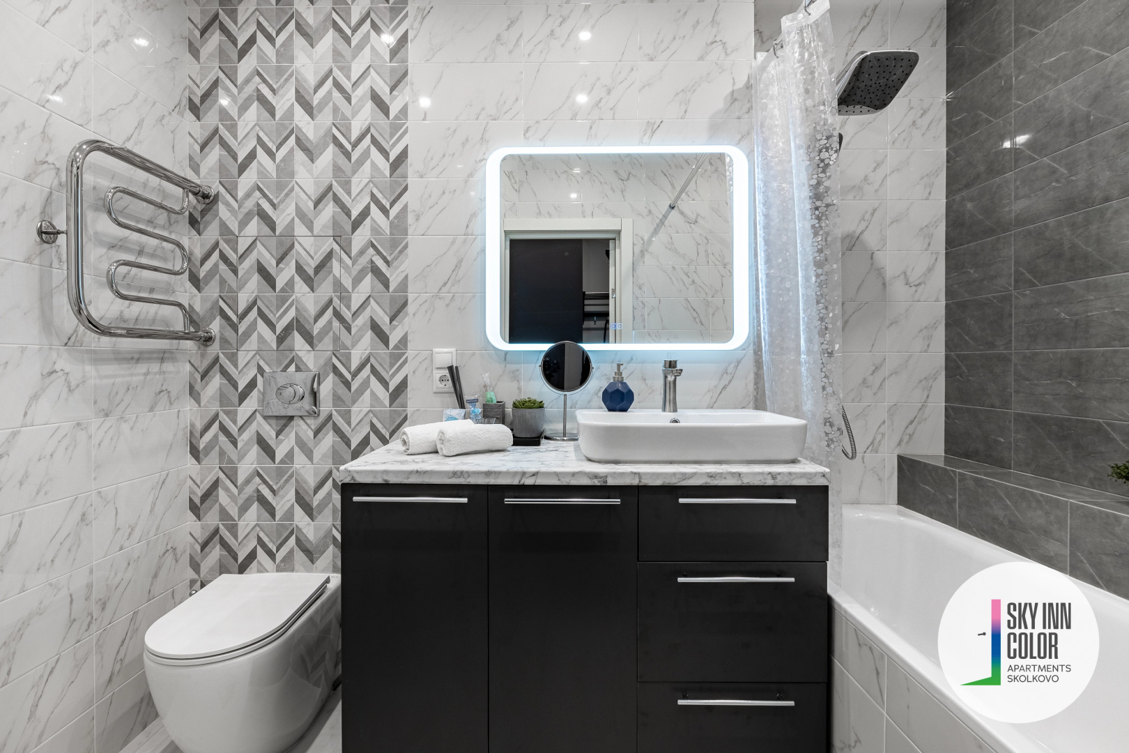 Апартаменты SKY INN Color Blue