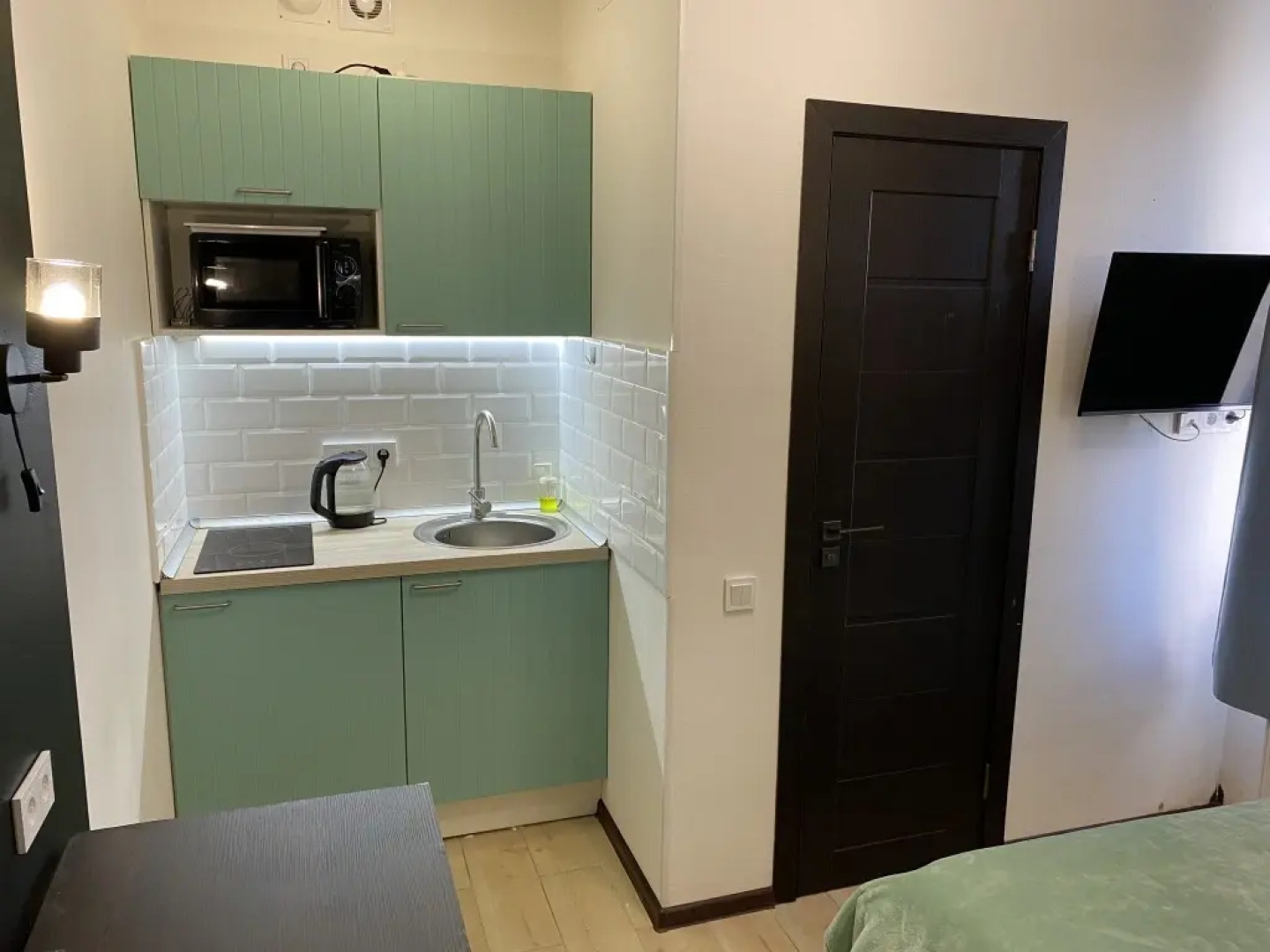 Апартаменты 1 Тепличный проезд 7