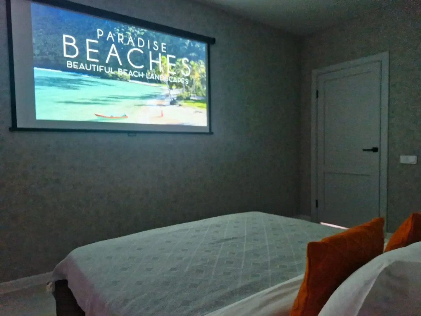 Квартира у Набережной реки Оби