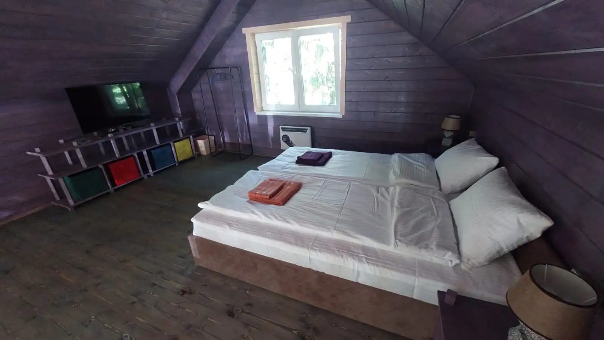 Частный дом в Заветах Ильича с розовой гостиной