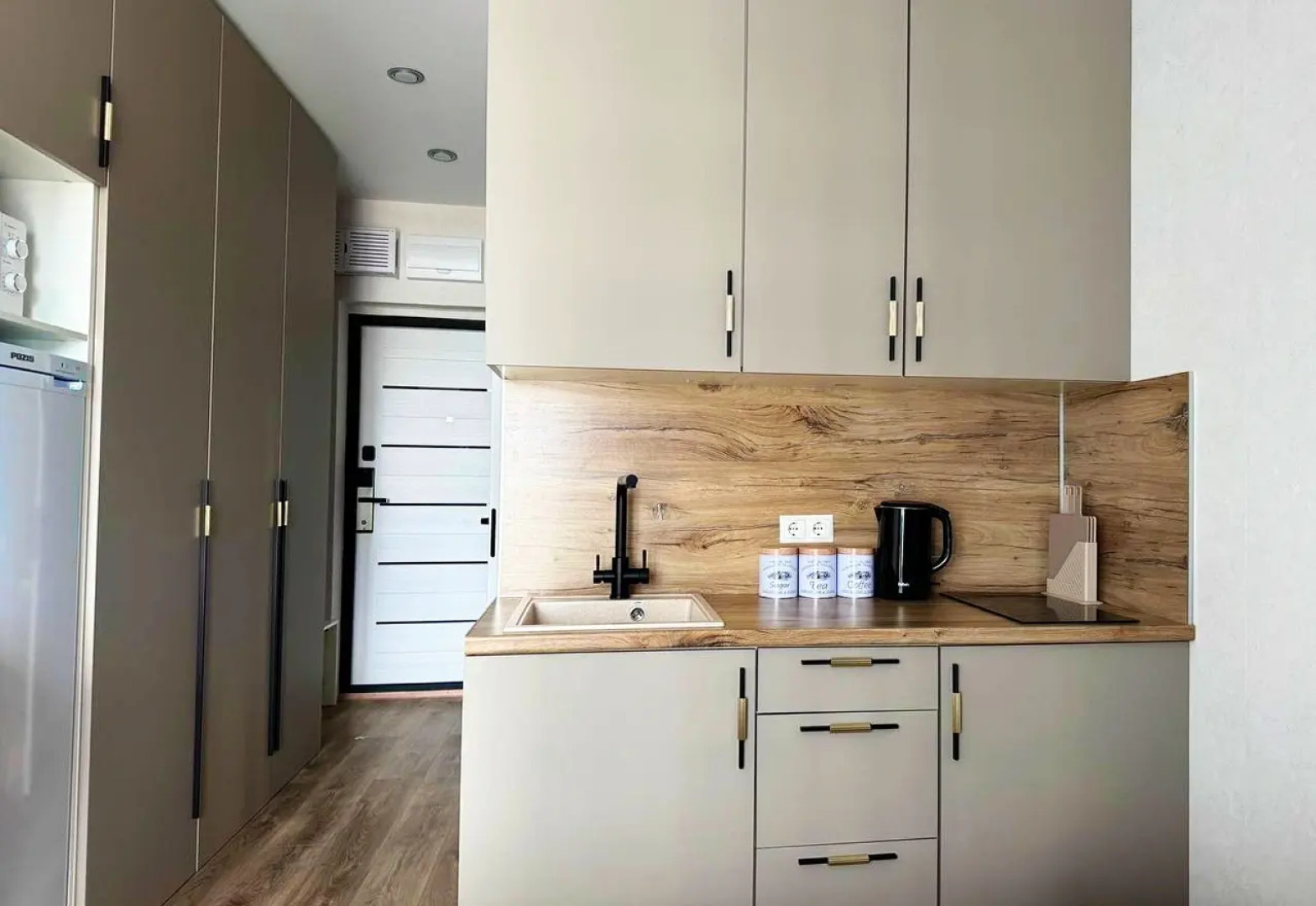 Апартаменты 129 с балконом и видом на море в элитном ЖК Кислород