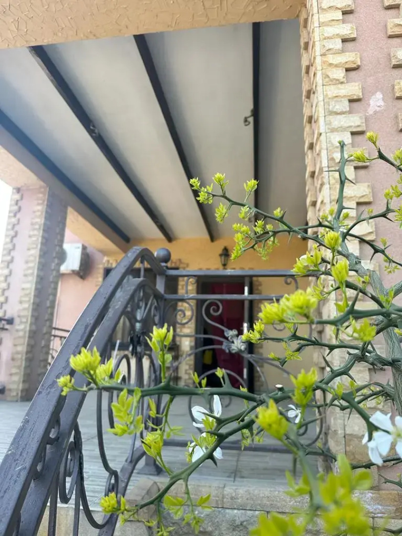 Частный Дом Дача Хазар на  Мира 33