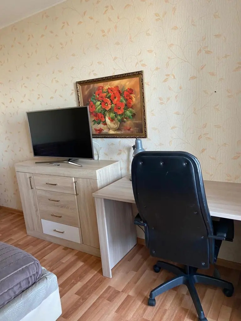 Апартаменты двухкомнатные Sempl на Нефтянников 50