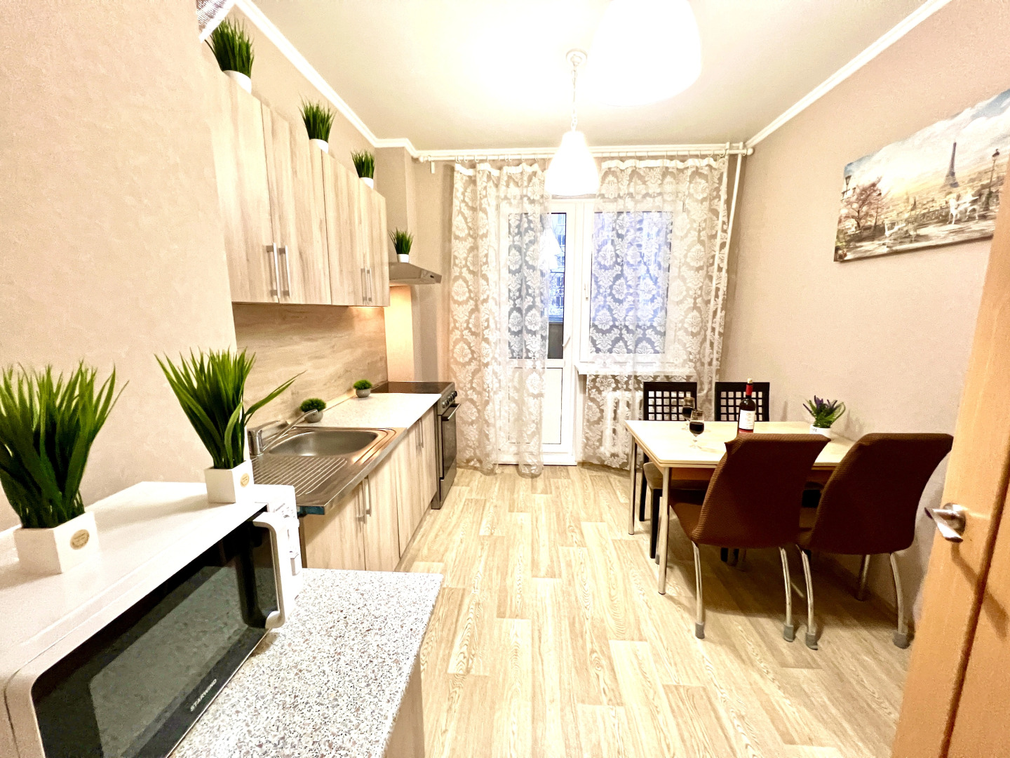 Уютные Апартаменты в ЖК Радужный Люкс (ул. Солнечная д. 2)