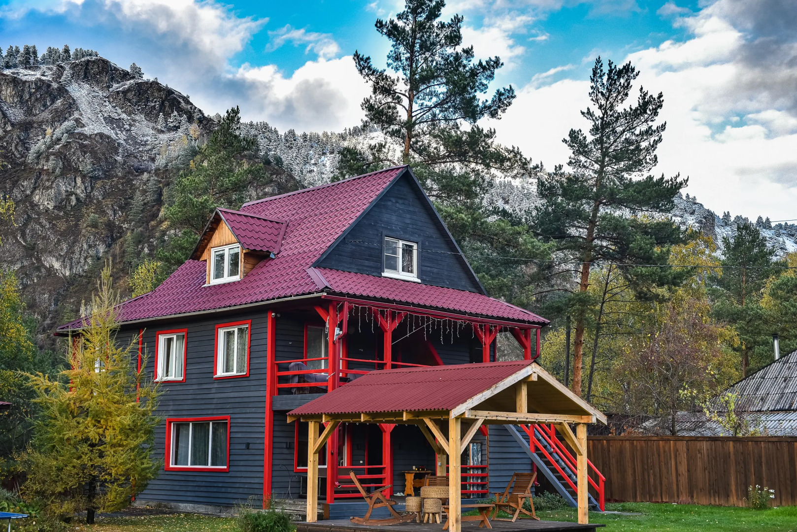 Otkrytogo Dialoga House