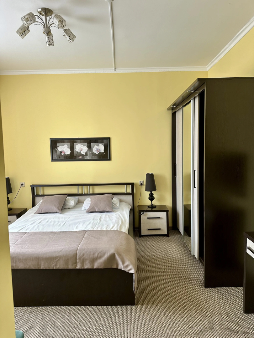 Отель 104 Rooms