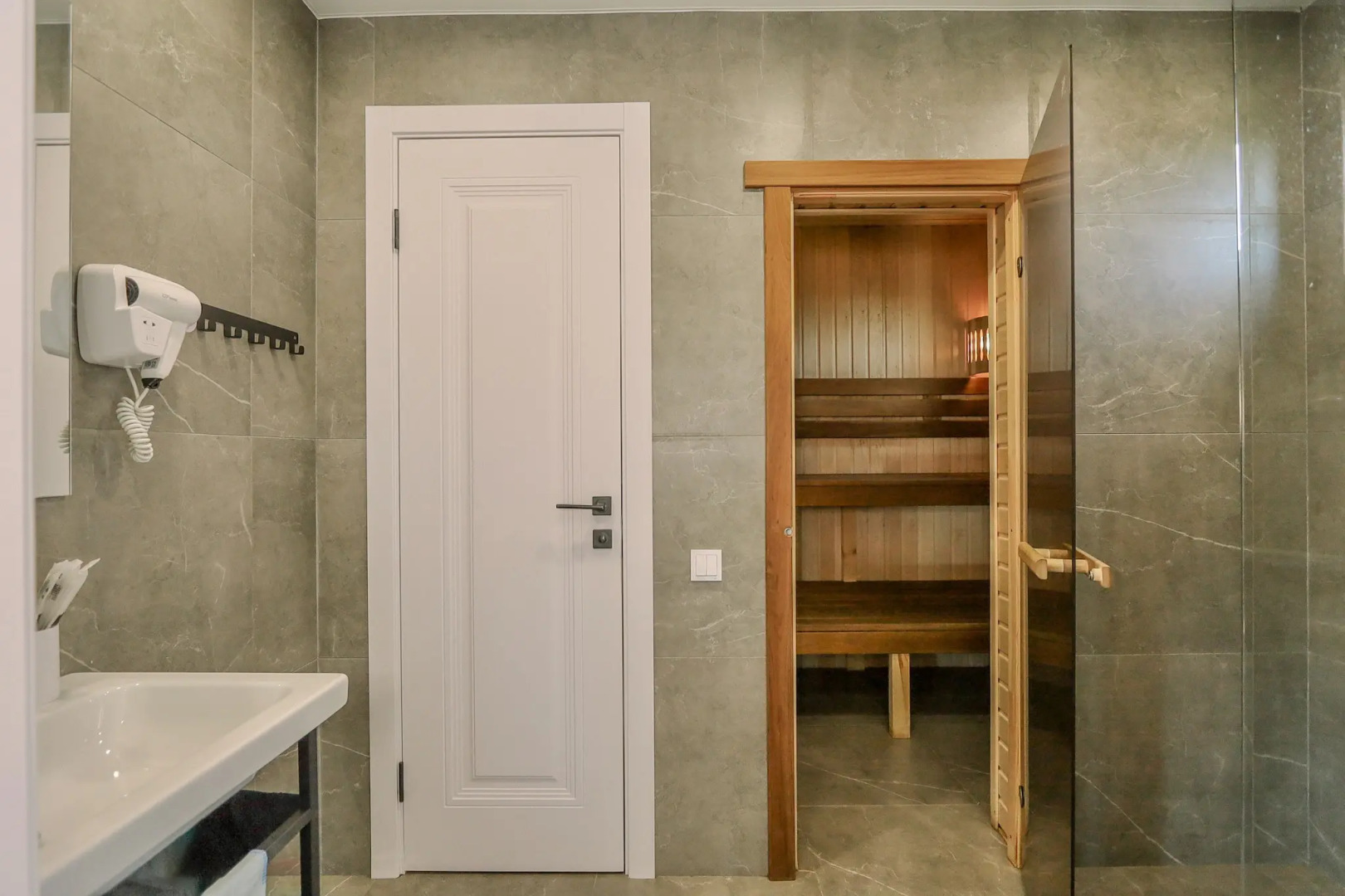 Частный дом Барн Хаус возле горнолыжного курорта Чекерил Уютно Ижевск