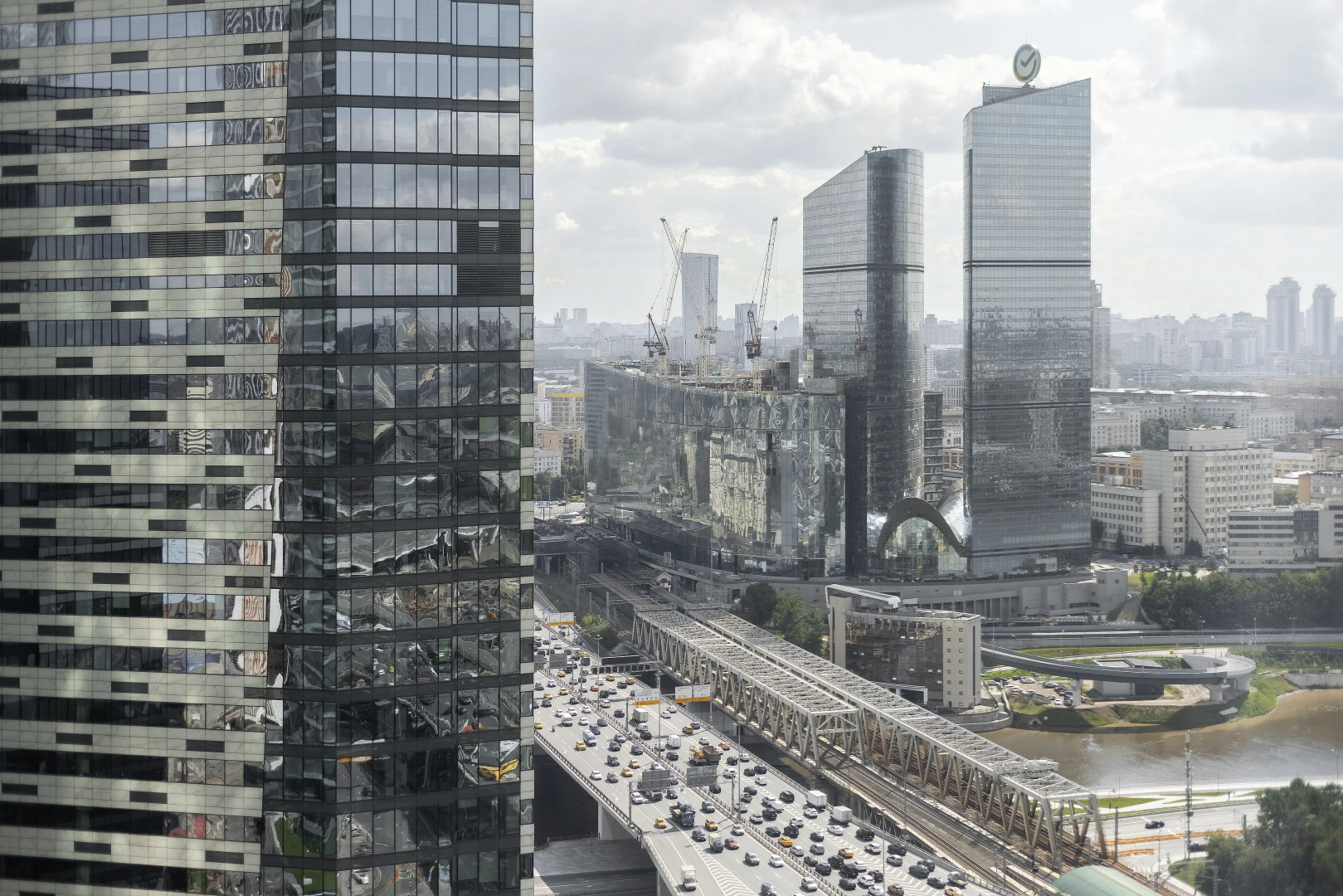 Апартаменты Bathview Apartment by Roomley