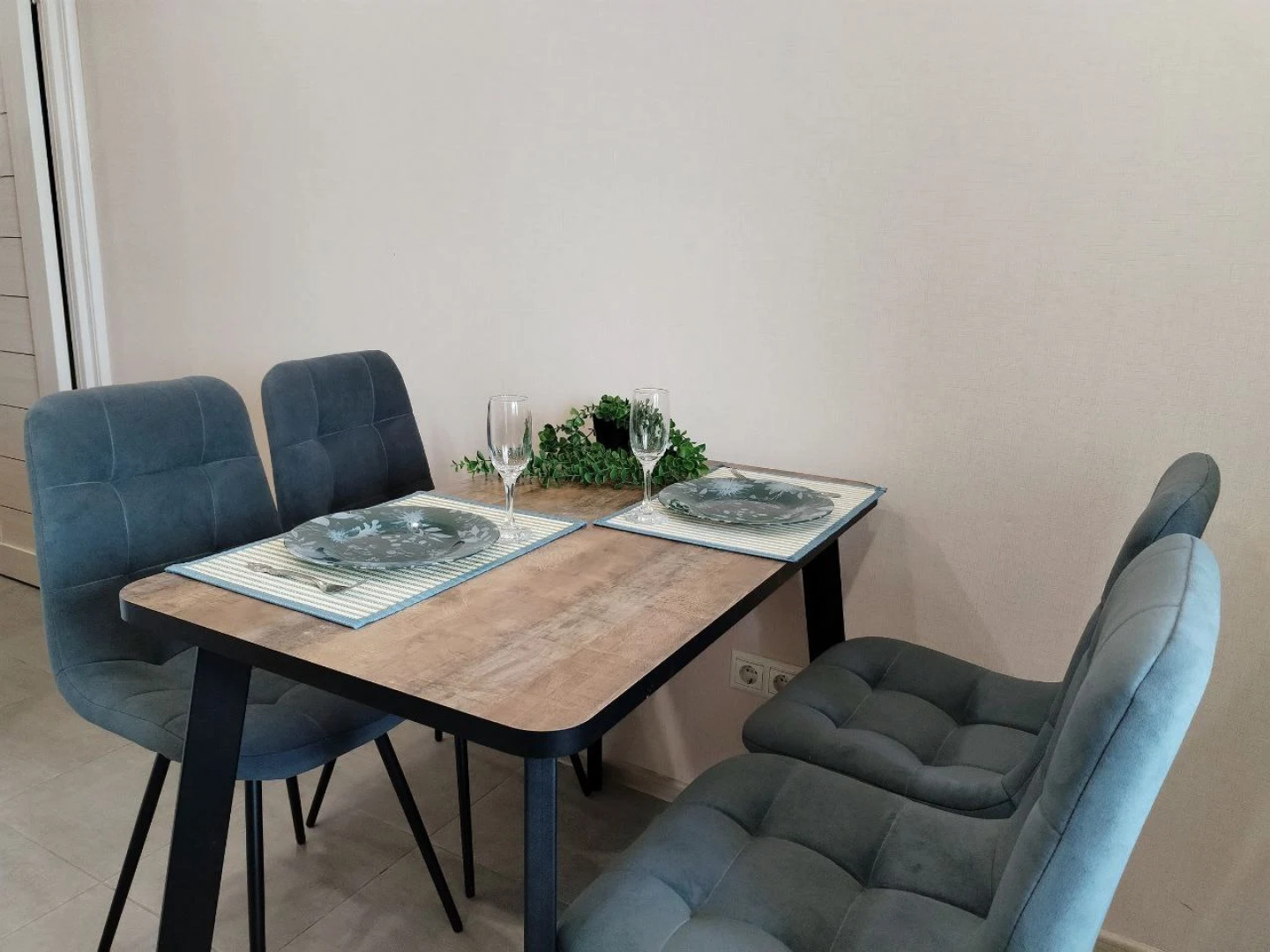 Апартаменты Runway Apartments