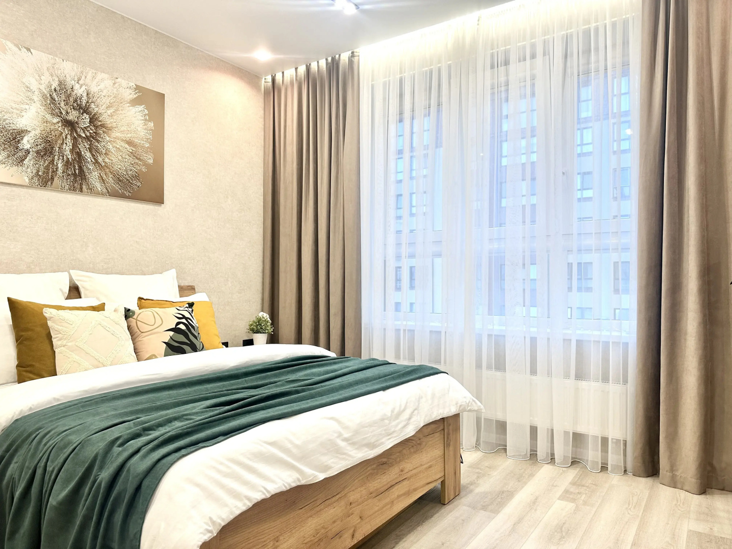 Апартаменты KenigDeluxe Университет в Сердце Калининграда 1