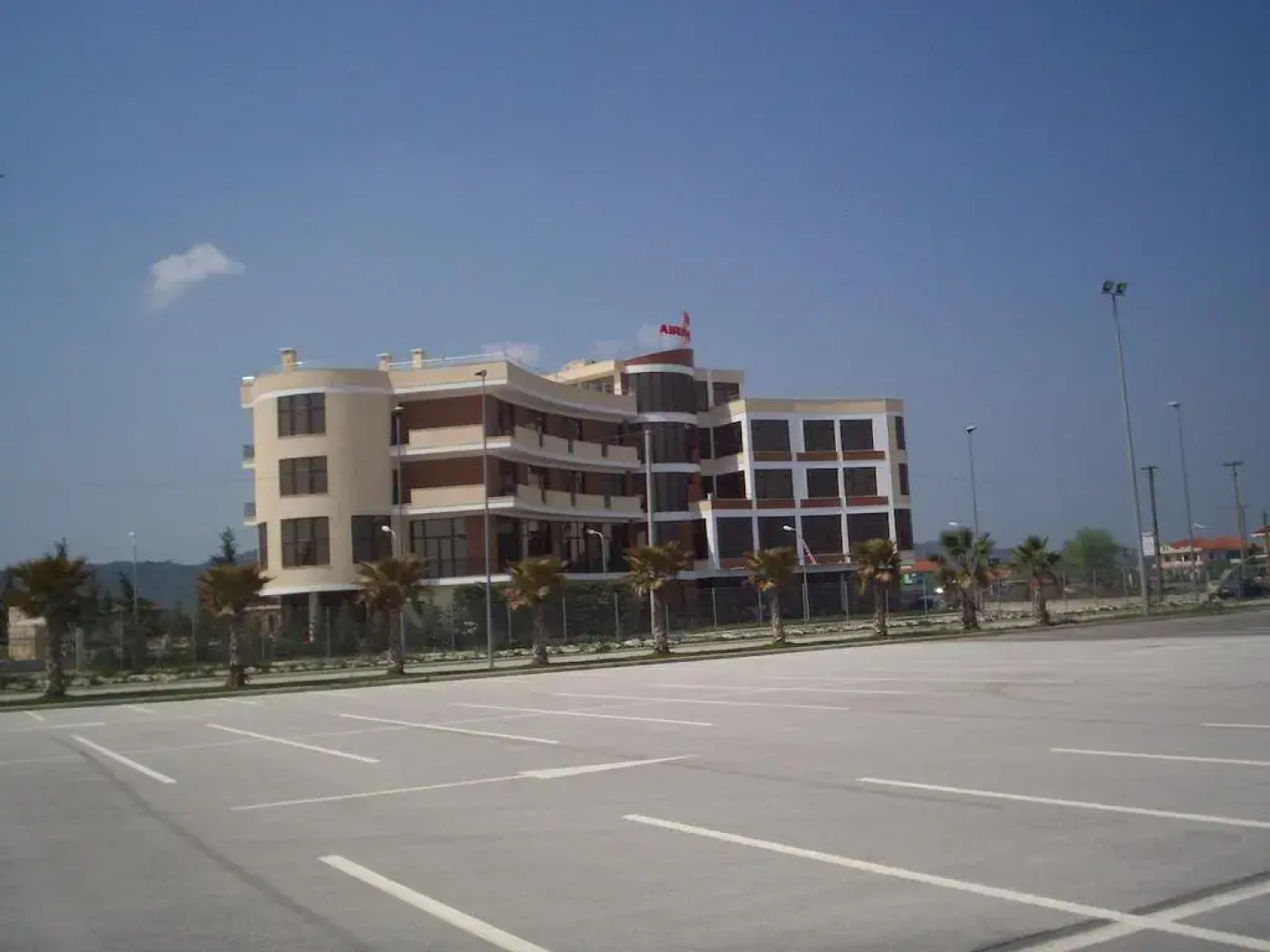 Отель Airport Tirana