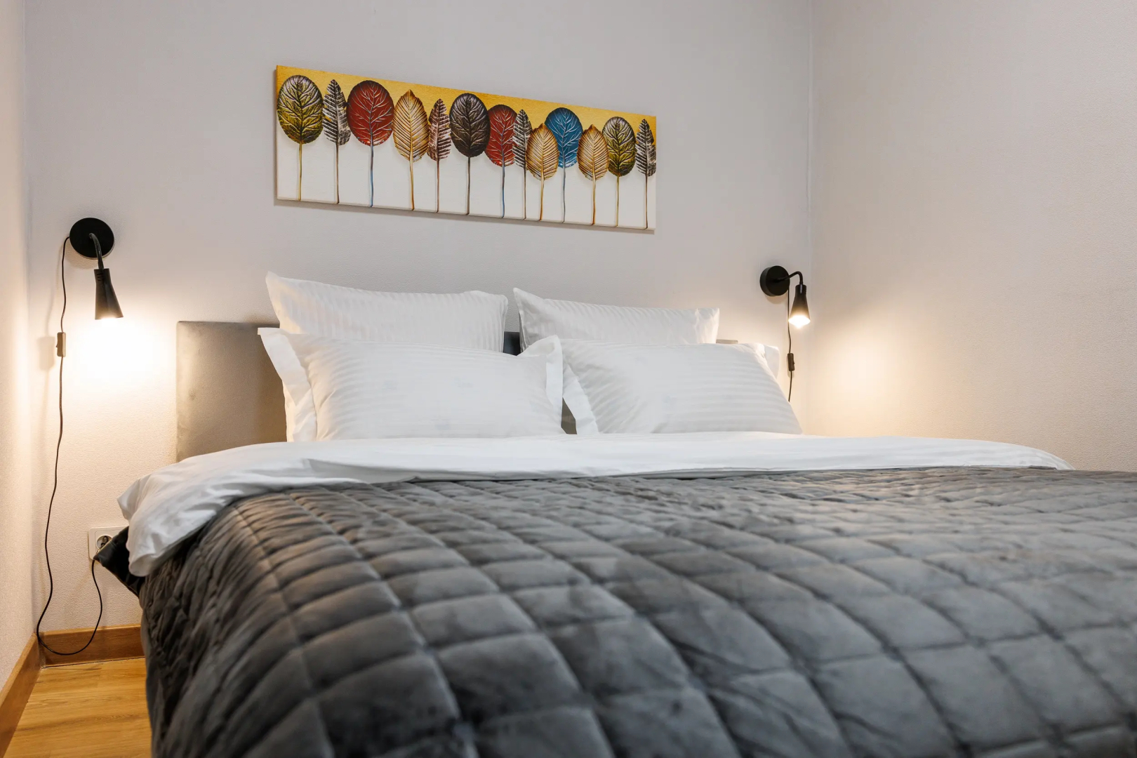 Квартира Двухкомнатная на Староникитской