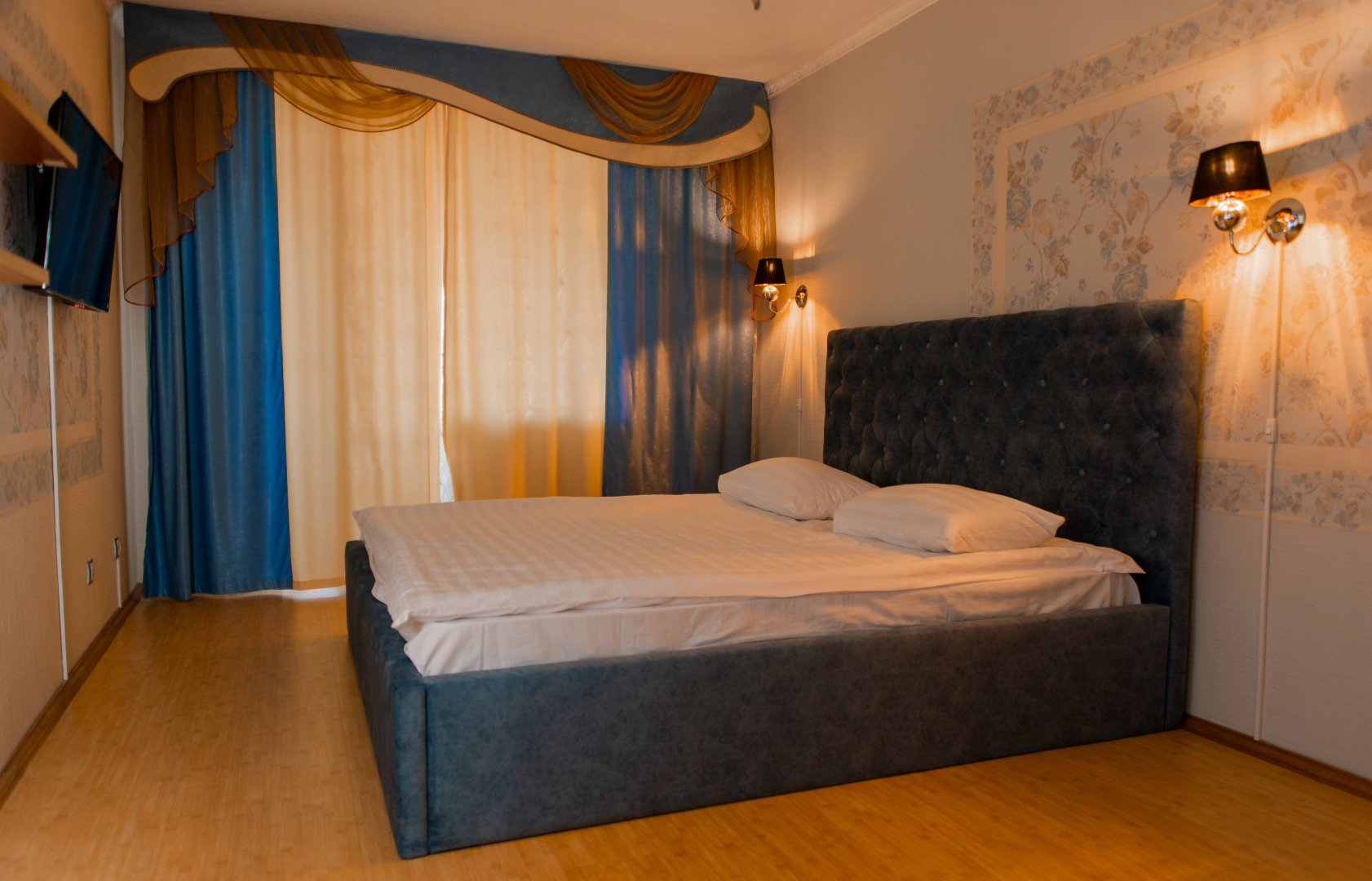 Апартаменты на Парижской Коммуны