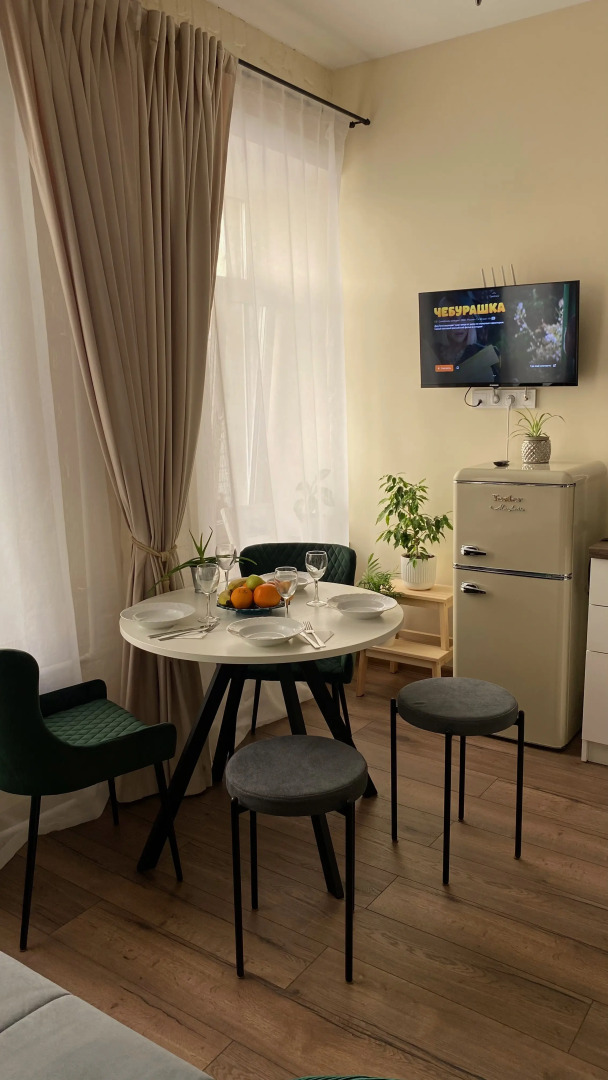 Квартира Уютная двухуровневая студия на Петроградке