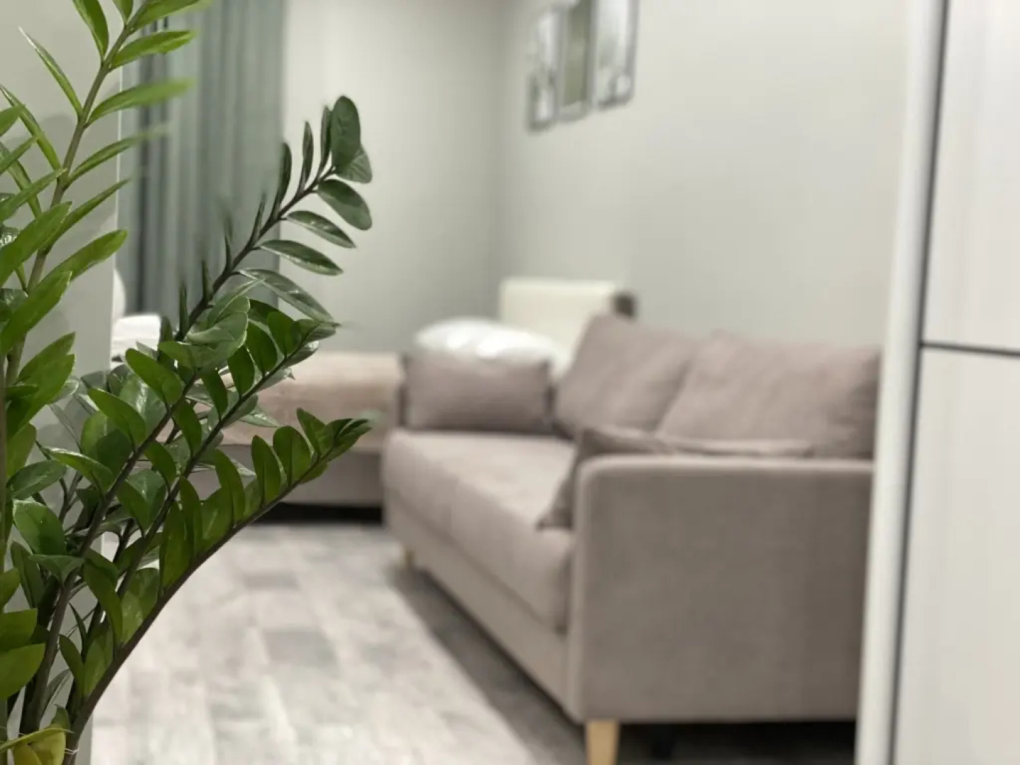 Апартаменты на Смолина, 61 (Green-room)