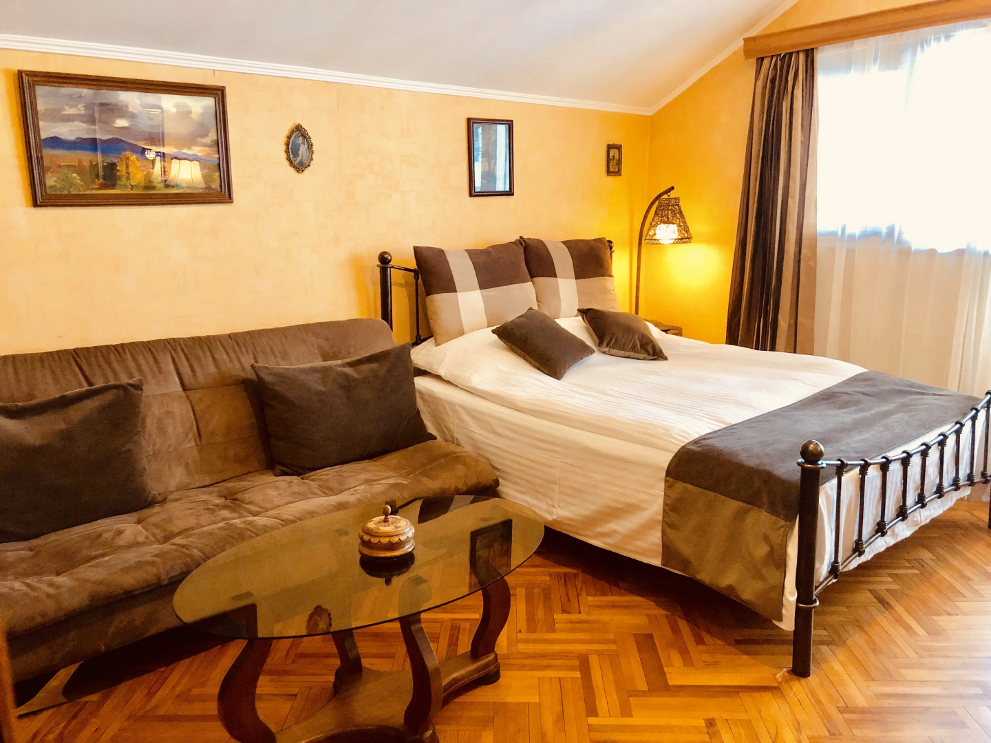Отель British House