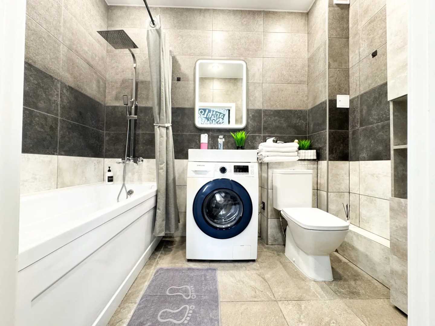 Квартира на Земнухова 2, до 8 гостей