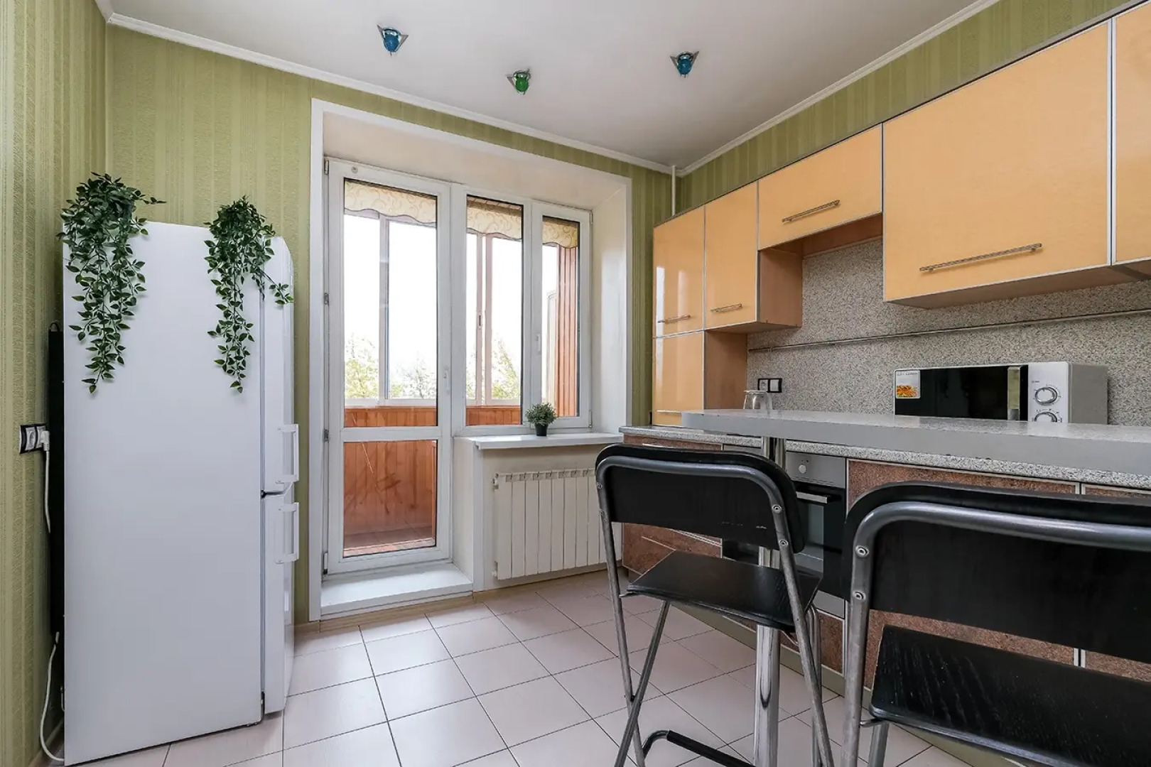 Апартаменты Титова 198/1