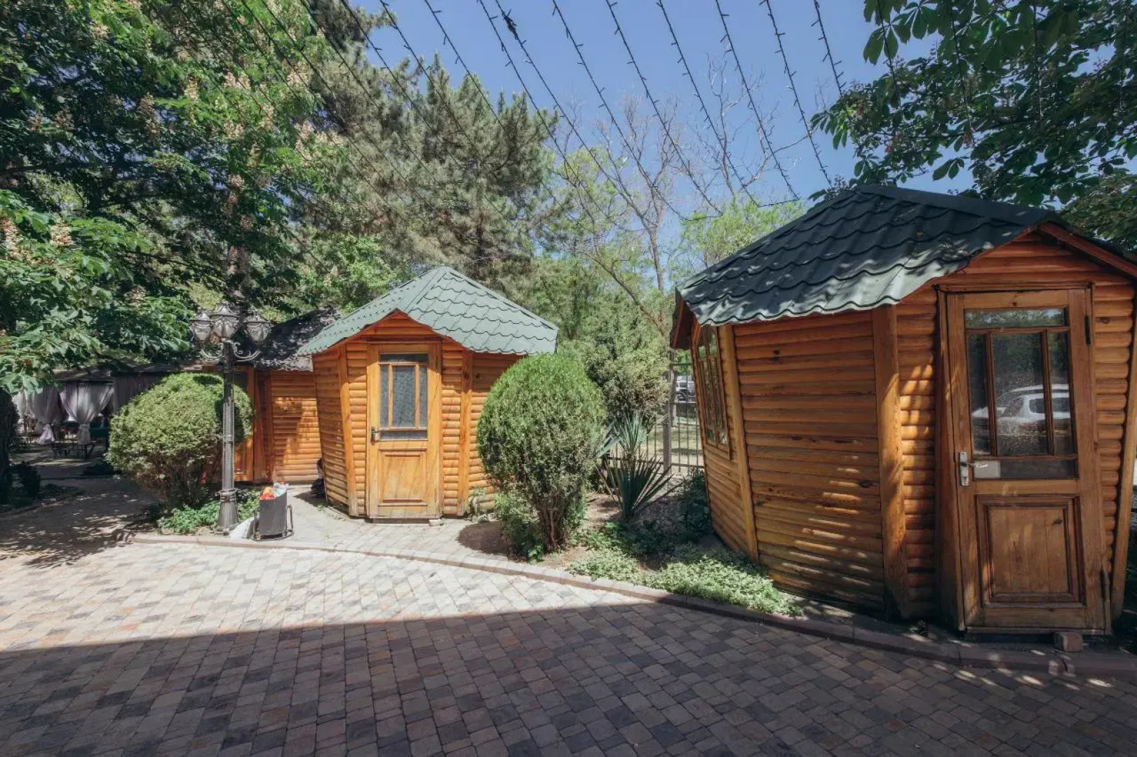 Отель Даяна