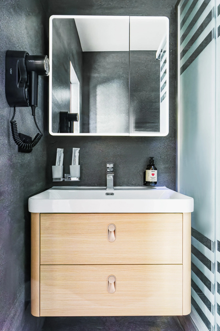 Отель Grand Nur